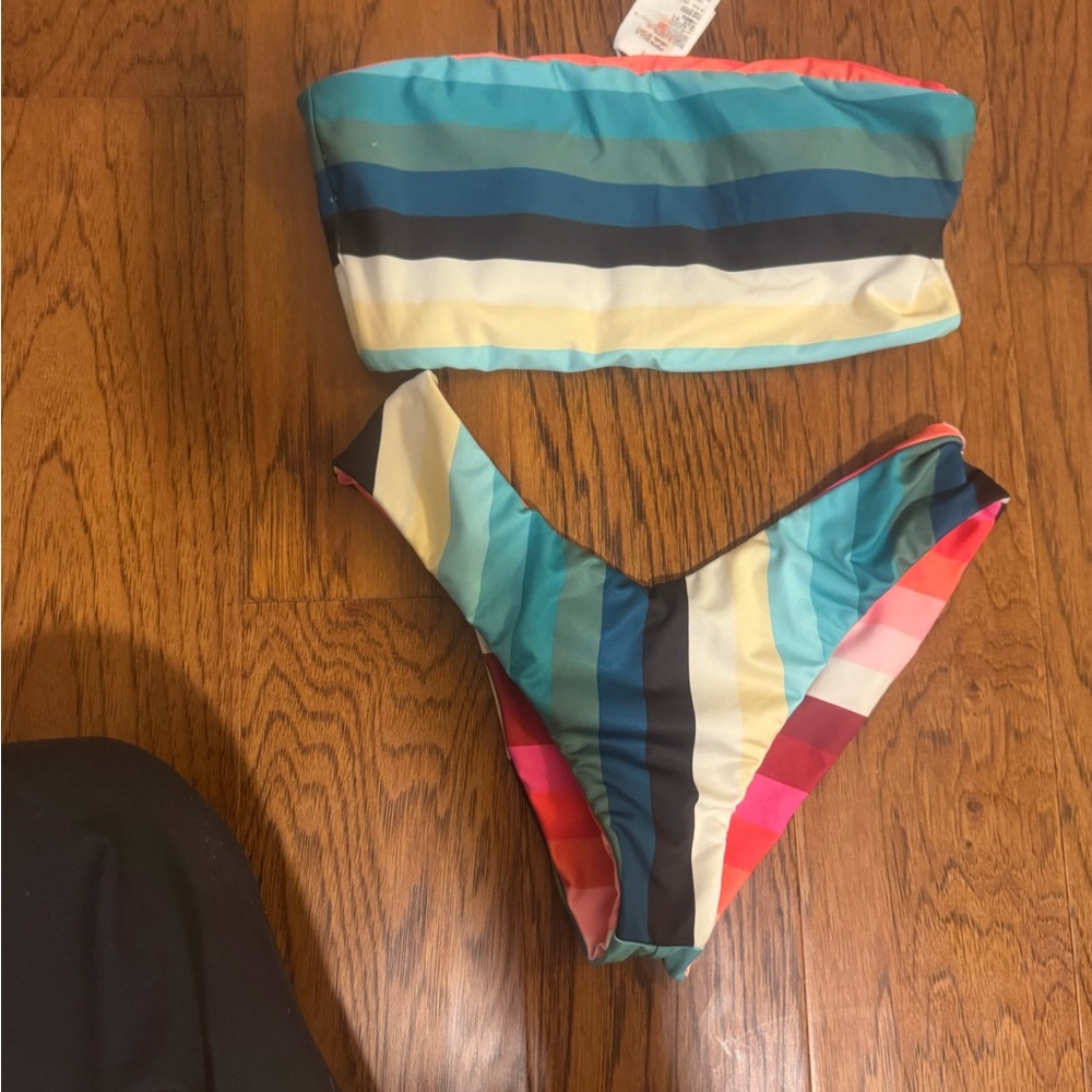Billabong Reversible Striped Bikini Set - Picture 3 of 6
